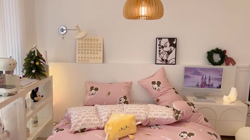 91家纺网 家纺一手货源 找家纺 昔可家纺 2023新款迪士尼系列全棉四件套 蛋糕米奇粉