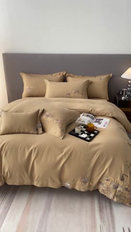 91家纺网 家纺一手货源 找家纺 棉生活家纺 2023新款水洗牛奶蛋白棉四件套 高级驼