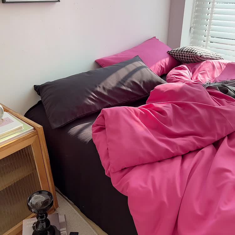 91家纺网 家纺一手货源 找家纺 优迈 新款纯色双拼水洗棉亲肤磨毛四件套-单被套枕套床笠树莓粉黑