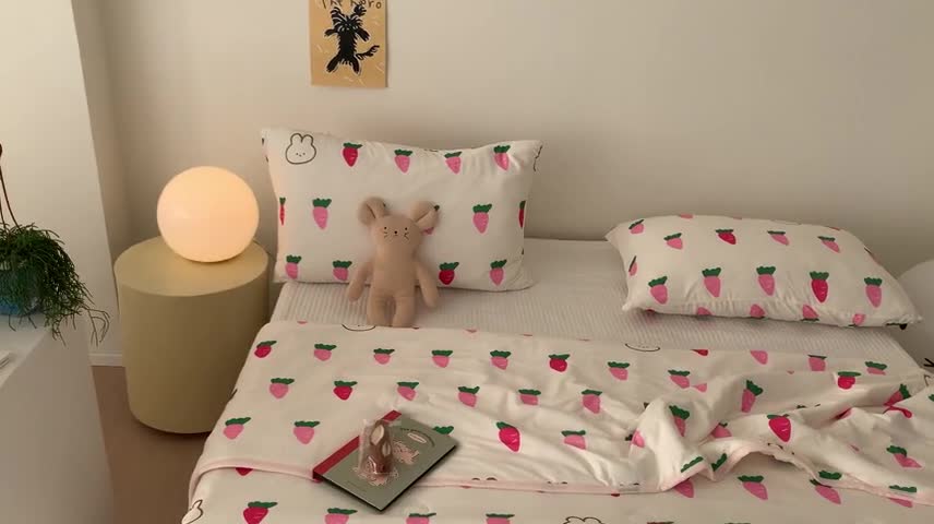 91家纺网 家纺一手货源 找家纺 星期八 2023新款卡通针织棉大豆夏被 萝卜兔