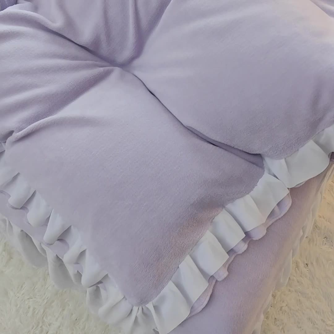 91家纺网 家纺一手货源 找家纺 大麦家纺 2024新款小清新公主风加厚牛奶绒四件套--场景二 少女紫