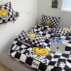 91家纺网 家纺一手货源 找家纺 摩卡 2024新款博主风水洗真丝四件套 表情