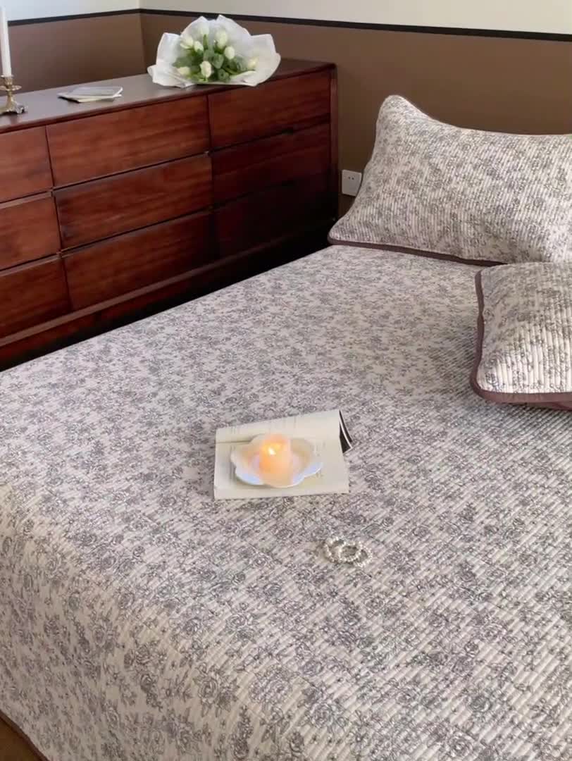 91家纺网 家纺一手货源 找家纺 汇庭 2023新款大鹅水洗棉床盖三件套 安莉庄园