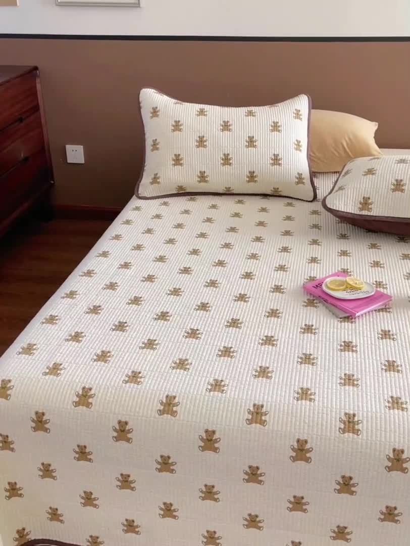 91家纺网 家纺一手货源 找家纺 汇庭 2023新款大鹅水洗棉床盖三件套 奶酪庄园