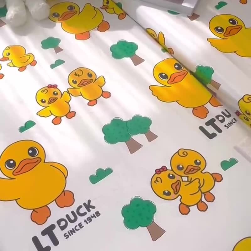 91家纺网 家纺一手货源 找家纺 小虾米 2023新款上下铺小黄鸭系列全棉被套 森林奇遇