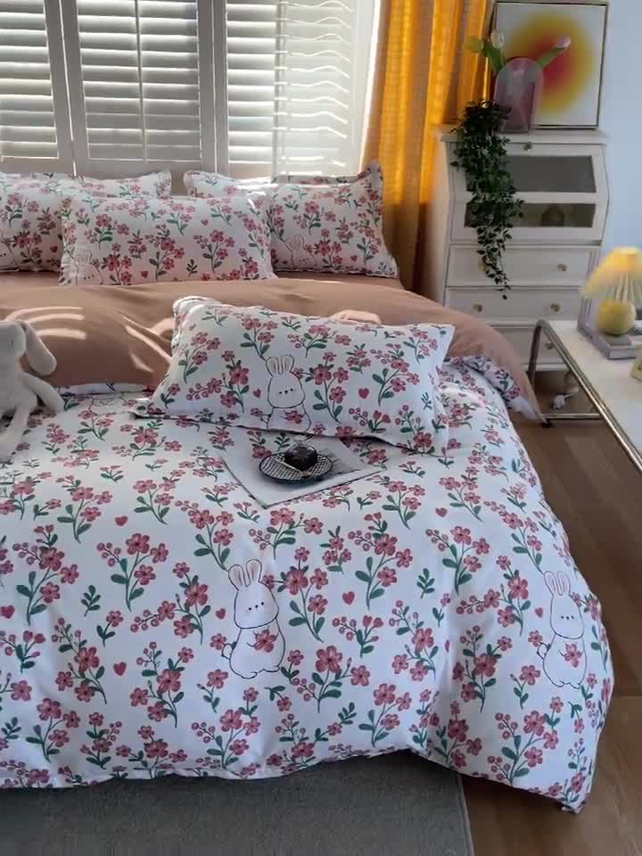 91家纺网 家纺一手货源 找家纺 仟人梦 2024新款直播爆款植物羊绒四件套单被套 AB花田梦