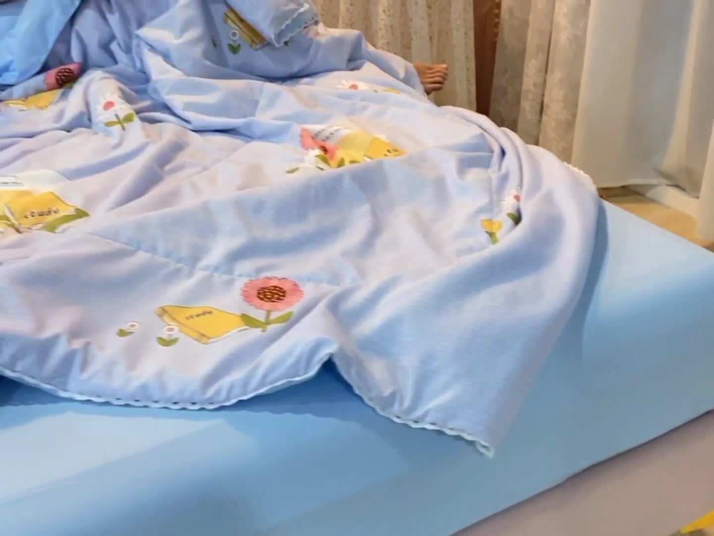 91家纺网 家纺一手货源 找家纺 羋多 2024新款小清新花边水洗棉夏被夏被四件套花语