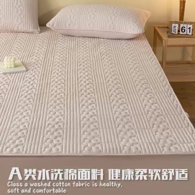 91家纺网 家纺一手货源 找家纺 古吉梦2023新款 A类水洗棉夹棉防水床笠花朵系列三件套 花朵-卡其