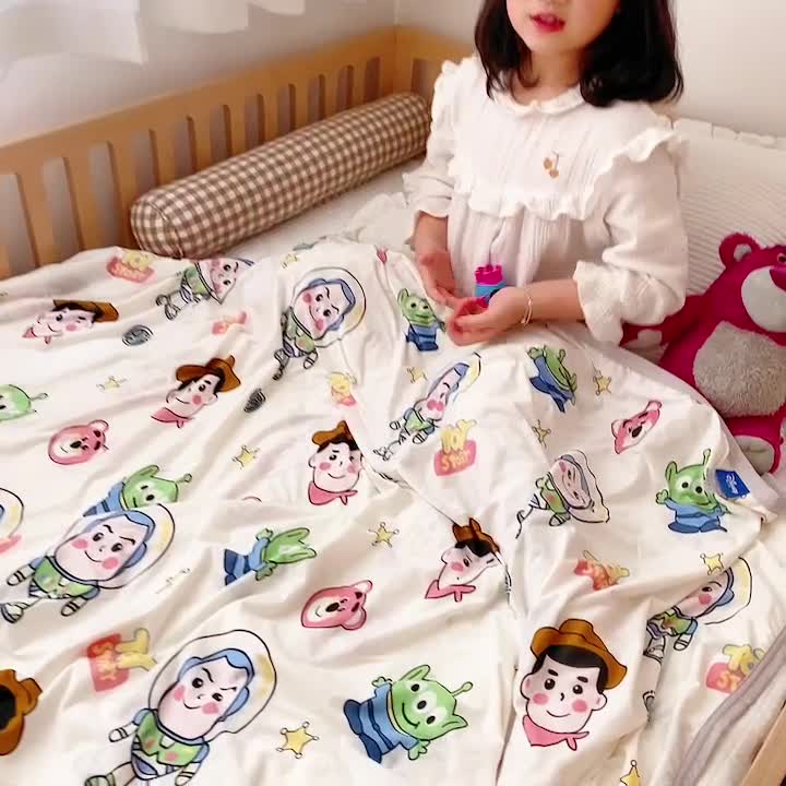 91家纺网 家纺一手货源 找家纺 星期八 2023新款 迪斯尼凉感毯 巴斯光年