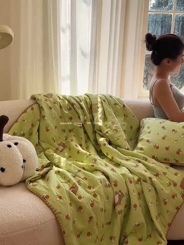 91家纺网 家纺一手货源 找家纺 洋铭区  2023双层纱夏被 小桃熊
