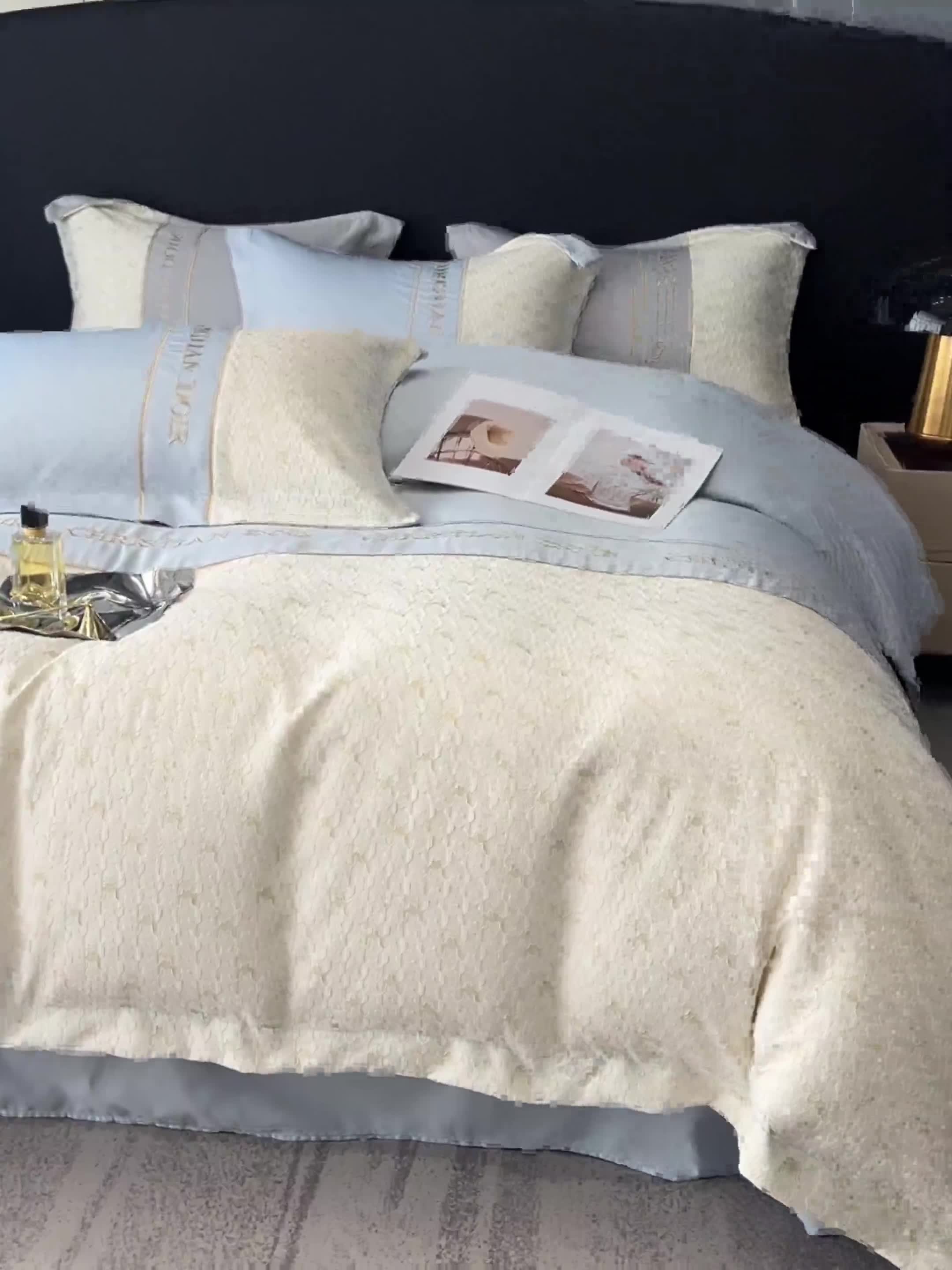 91家纺网 家纺一手货源 找家纺 优悦 2023新款刺绣款冰丝四件套-满天星 满天星-蓝