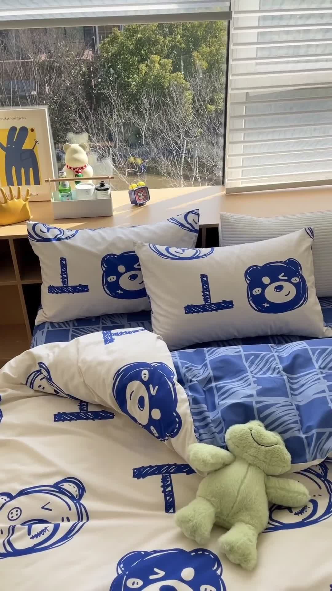 91家纺网 家纺一手货源 找家纺 时年 2023新款热爱生活·全棉系列第二期 熊世界-蓝