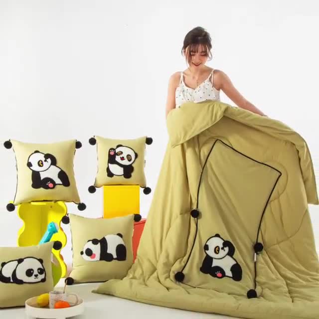 91家纺网 家纺一手货源 找家纺 (总)雷娜 2023新款水洗棉麻Hello Panda系列抱枕被