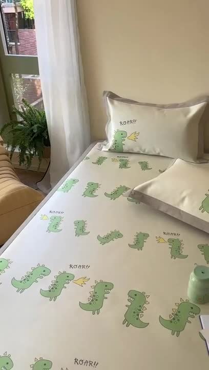 91家纺网 家纺一手货源 找家纺 时年 2023新款水洗冰丝凉席 小恐龙