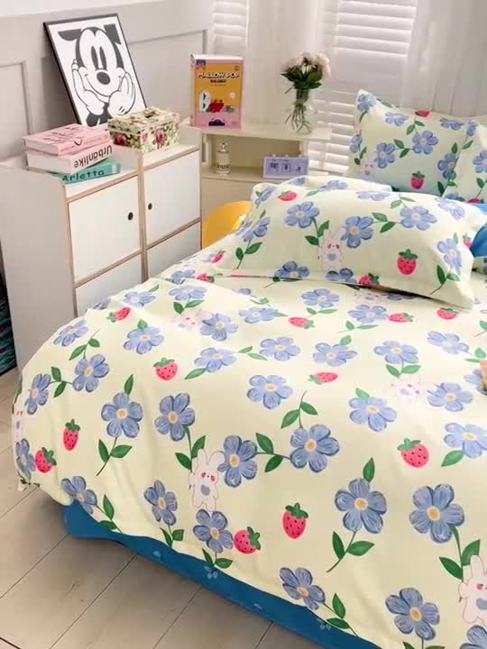 91家纺网 家纺一手货源 找家纺 KT猫直营店 2024新款迪士尼正版授权植物羊绒四件套 蓝花兔