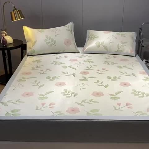 91家纺网 家纺一手货源 找家纺 安哆啦 A类数码印花冰丝藤席三件套 花丛间