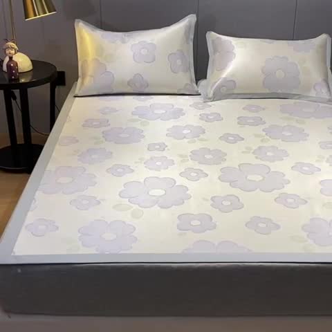 91家纺网 家纺一手货源 找家纺 安哆啦 A类数码印花冰丝藤席三件套 花儿朵朵