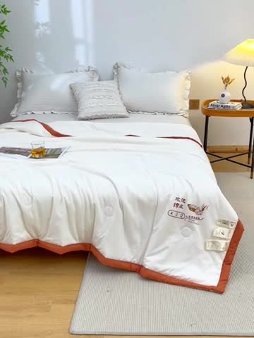 91家纺网 家纺一手货源 找家纺 钰博 2023新款水洗棉棉麻大豆夏被 云朵白