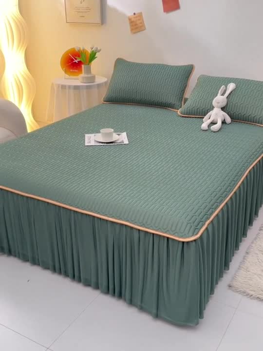 91家纺网 家纺一手货源 找家纺 民新 2023新款0.5加厚乳胶A类凉感丝乳胶床裙凉席 军绿
