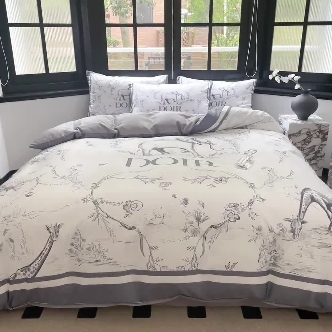 91家纺网 家纺一手货源 找家纺 摩卡 2024新款水洗真丝轻奢系列四件套 大象