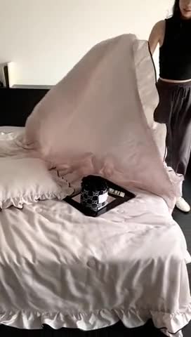 91家纺网 家纺一手货源 找家纺 MIU缪家居 2023新款蕾拉系列80兰精天丝夏被 蕾拉-粉