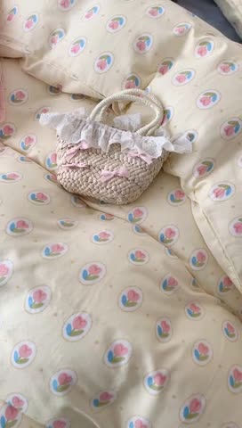 91家纺网 家纺一手货源 找家纺 昔可家纺 2023新款普通款全棉有氧双层纱四件套 圈圈郁金香黄