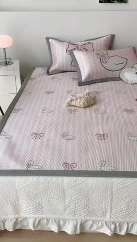 91家纺网 家纺一手货源 找家纺 昔可家纺 2023新款高克重加厚华夫格凉感软席 芭蕾天鹅