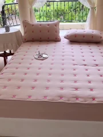 91家纺网 家纺一手货源 找家纺 尊康家纺（原磊科） 2024新款亲肤奶昔棉抗菌夹棉床笠-紫菀系列 紫菀-香槟金