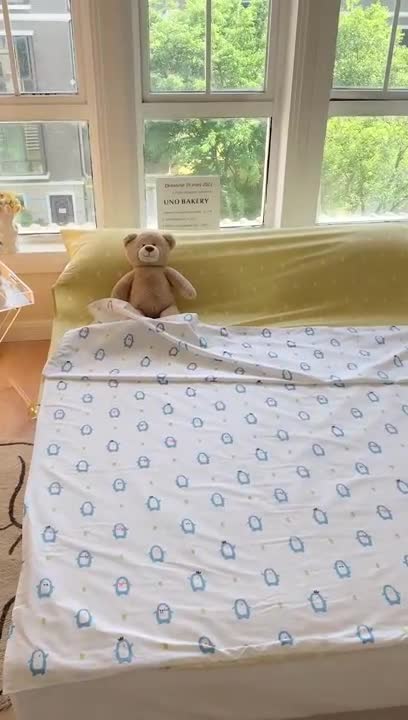 91家纺网 家纺一手货源 找家纺 澳萝拉2023新款全棉印花旅行睡袋 肥宅企鹅