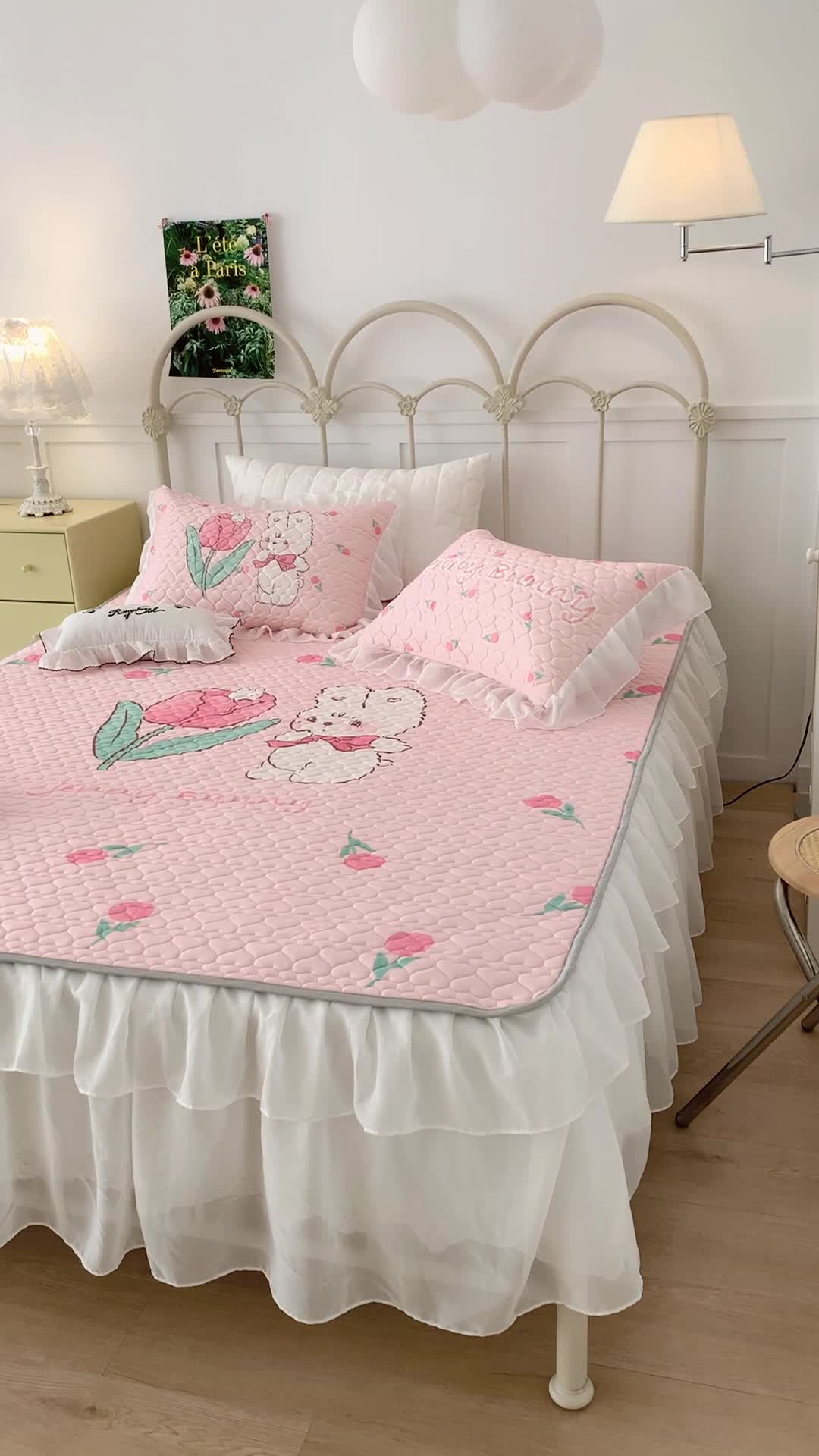 91家纺网 家纺一手货源 找家纺 昔可 2023新款第二批双层床裙乳胶三件套可爱小清新风 可爱珍妮郁金香