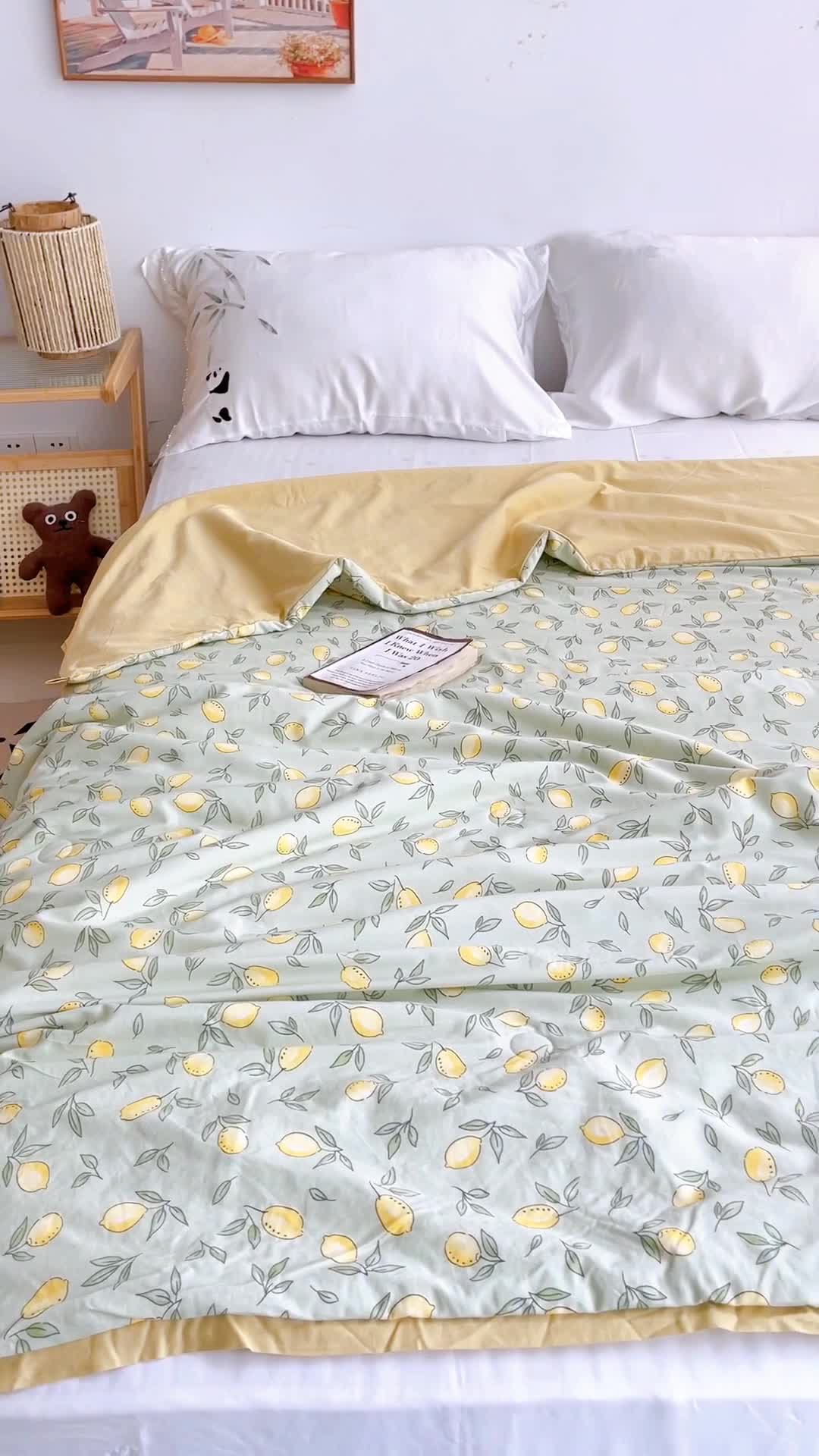 91家纺网 家纺一手货源 找家纺 蓝庭云小棉天丝棉凉感小清新夏凉被卡通可机洗亲肤空调被双人被 果粒多