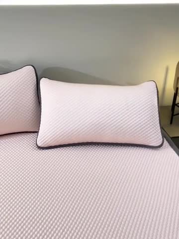 91家纺网 家纺一手货源 找家纺 梦初语 2023新款冰豆豆凉席 倾城玉