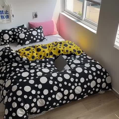 91家纺网 家纺一手货源 找家纺 怡家居 2023新款全棉小清新印花四件套 梦幻-黑