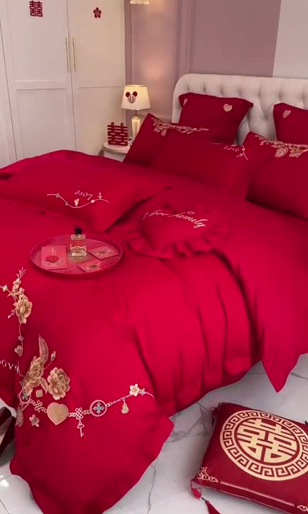 91家纺网 家纺一手货源 找家纺 新款亲肤舒适时尚婚庆四件套系列 浪漫相随