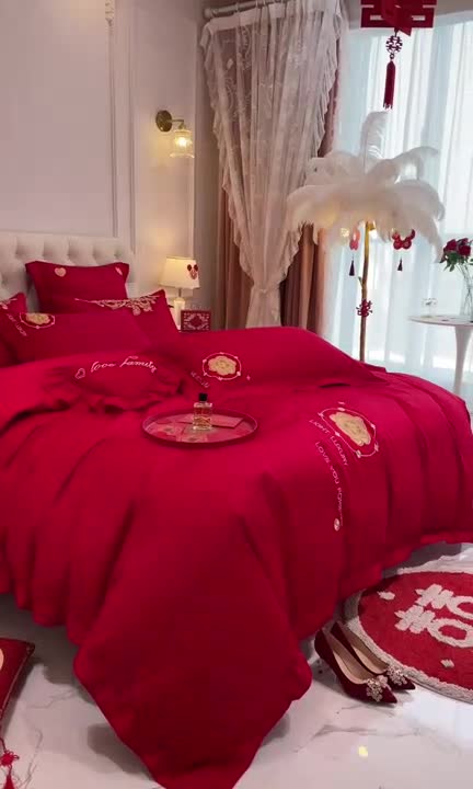 91家纺网 家纺一手货源 找家纺 新款亲肤舒适时尚婚庆四件套系列 心相印