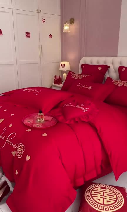 91家纺网 家纺一手货源 找家纺 新款亲肤舒适时尚婚庆四件套系列 喜爱