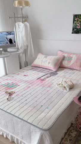 91家纺网 家纺一手货源 找家纺 昔可 2023新款方块绗缝乳胶凉席芭蕾风 手帐芭蕾女孩