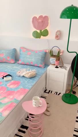 91家纺网 家纺一手货源 找家纺 昔可 2023新款方块绗缝乳胶凉席花花系列 湖边郁金香