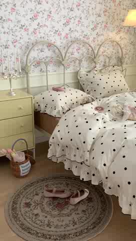 91家纺网 家纺一手货源 找家纺 昔可 2023新款复古波点花边系列四件套 白底波点