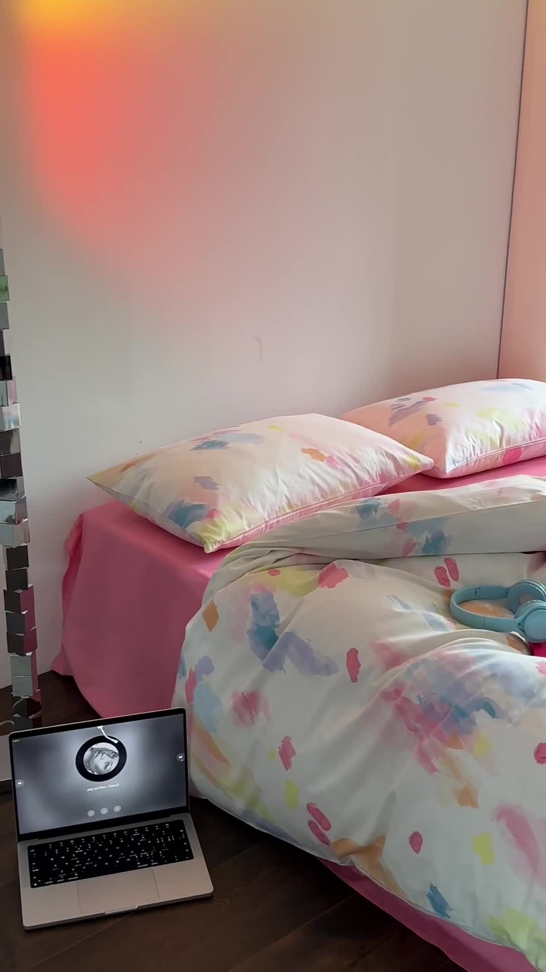 91家纺网 家纺一手货源 找家纺 昔可 2023新款夏日多巴胺全棉四件套 彩色画盘