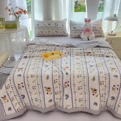 91家纺网 家纺一手货源 找家纺 慕尚家纺 2025新款A类超柔双层纱针织夏被四件套 花儿与兔