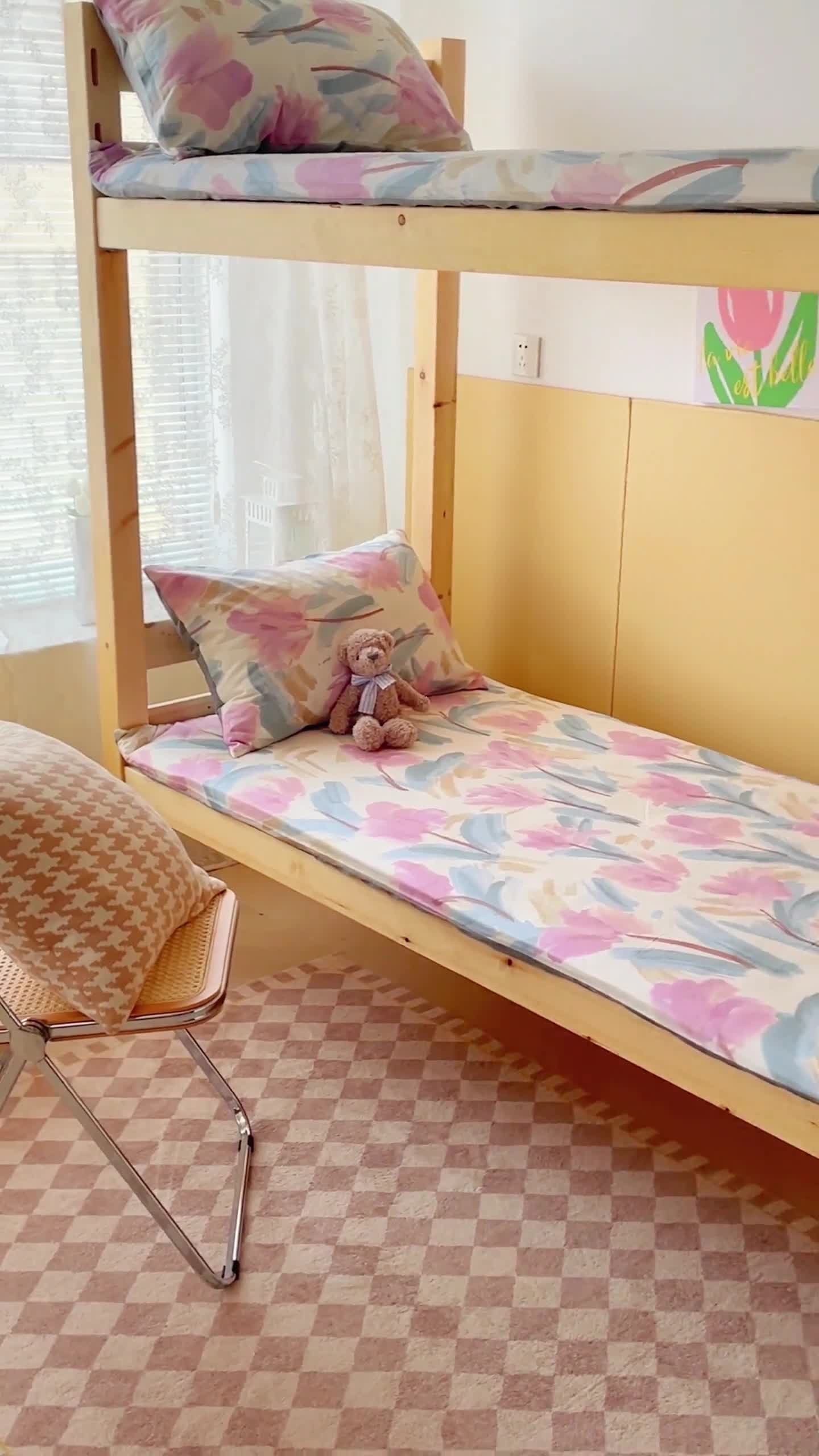 91家纺网 家纺一手货源 找家纺 金丝鸟 2023新款全棉加水晶绒棉加绒床垫套 晕染花香