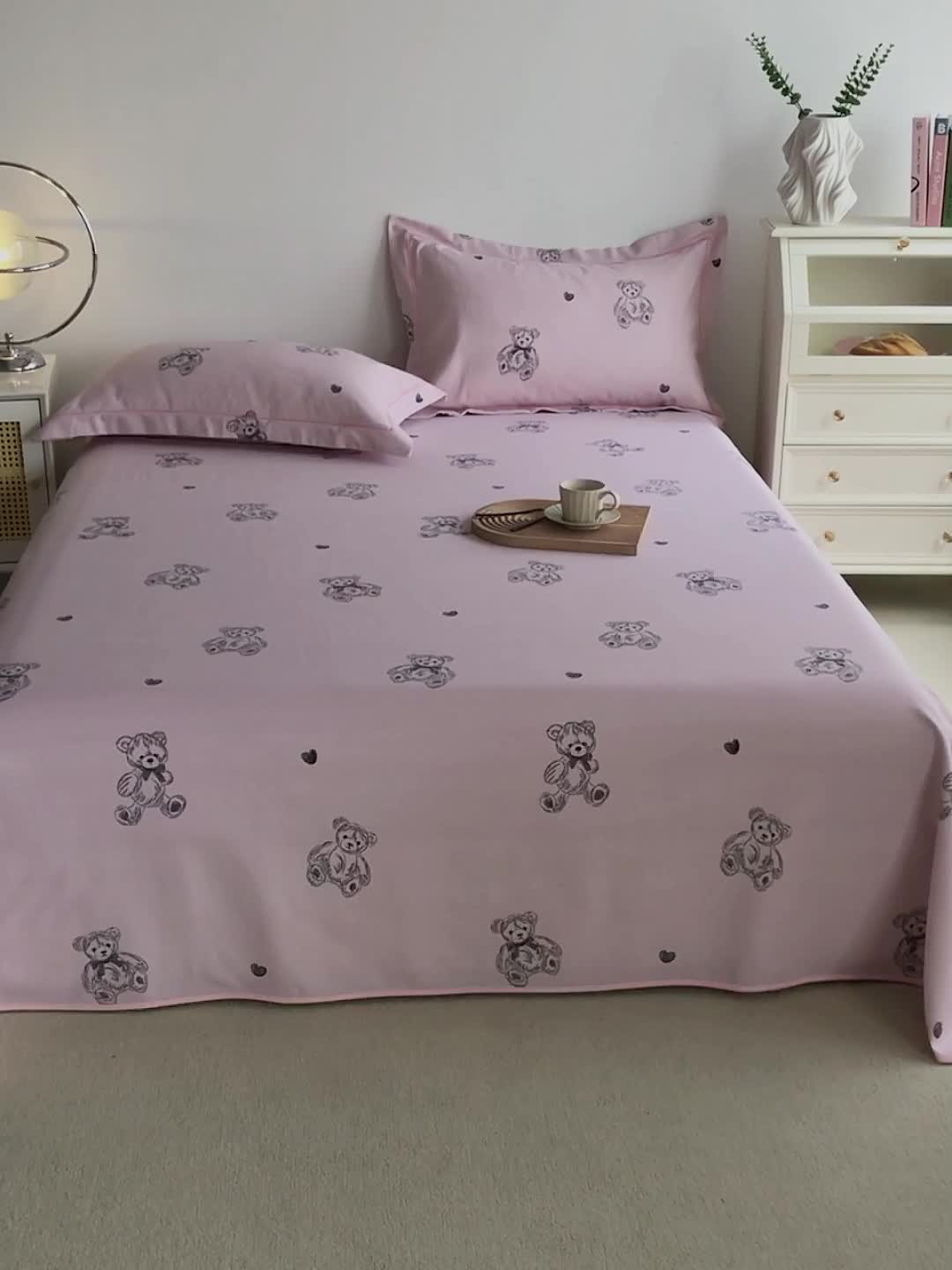 91家纺网 家纺一手货源 找家纺 首爱 2025新款原棉老粗布床单款三件套 乖乖熊—粉