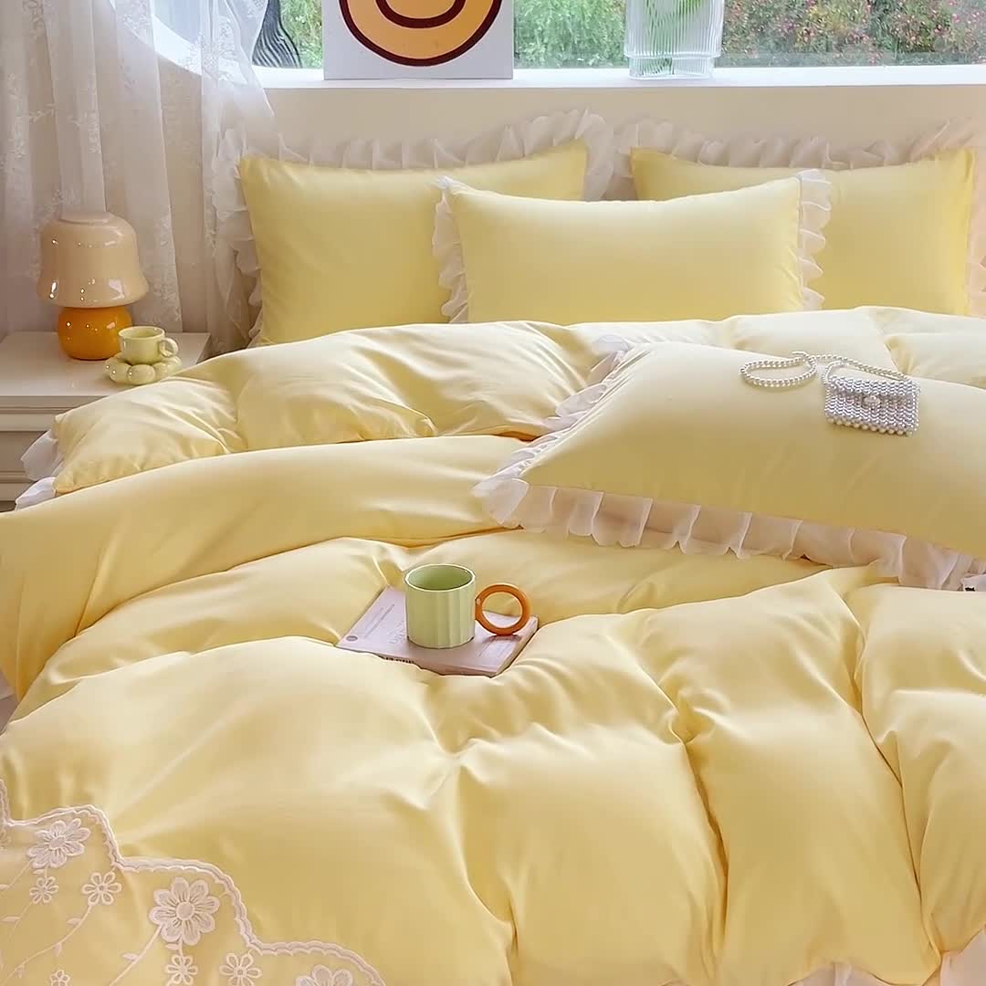 91家纺网 家纺一手货源 找家纺 金米诺 2024新款韩版花边水洗磨毛床裙四件套 奶油黄