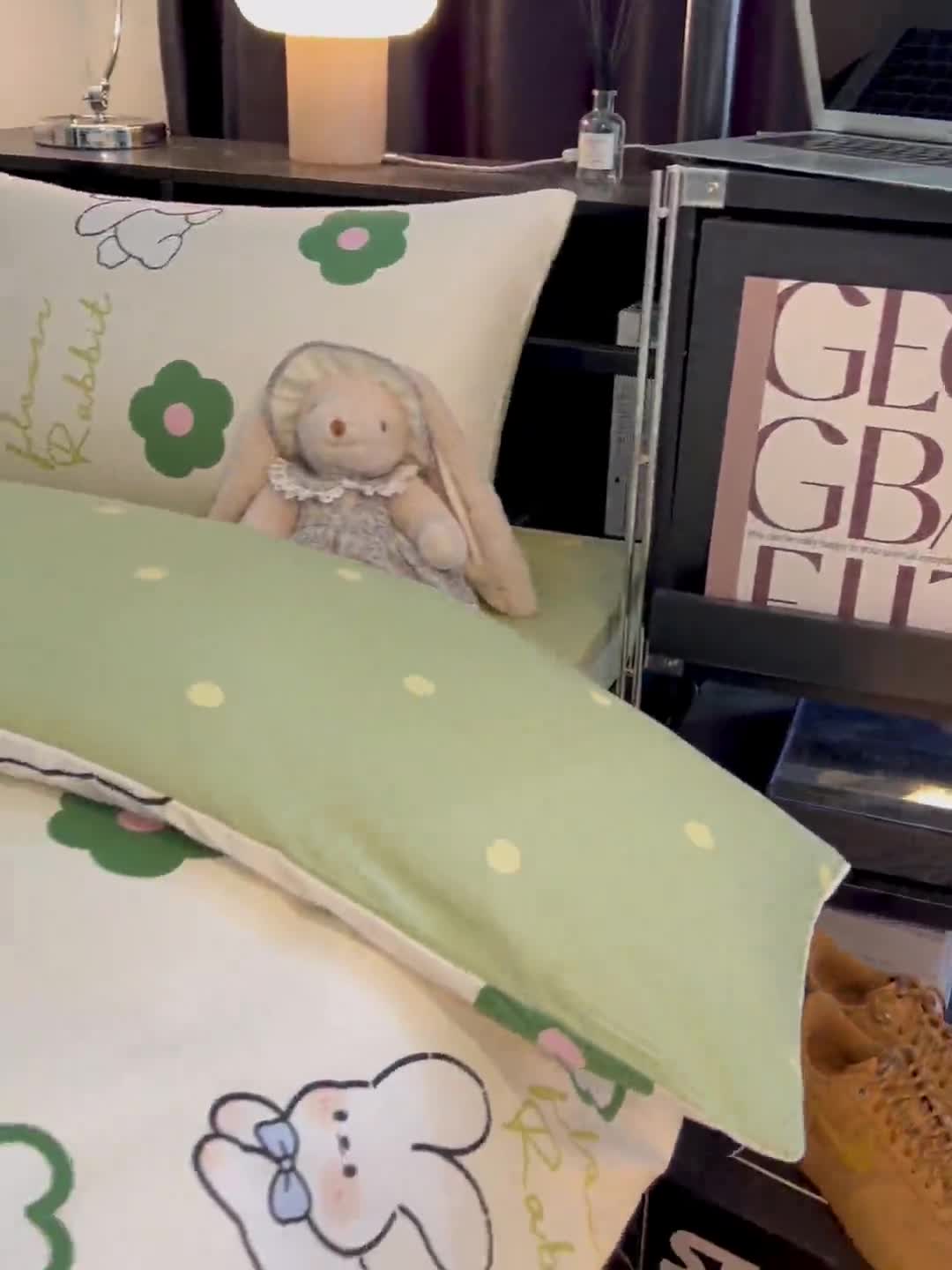 91家纺网 家纺一手货源 找家纺 HL原创 2023新款学生季宿舍套件三件套 欢乐兔