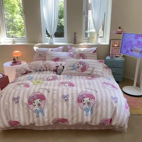91家纺网 家纺一手货源 找家纺 金爱家 2023新款三丽鸥正版授权纯棉印花系列四件套 甜甜美乐蒂