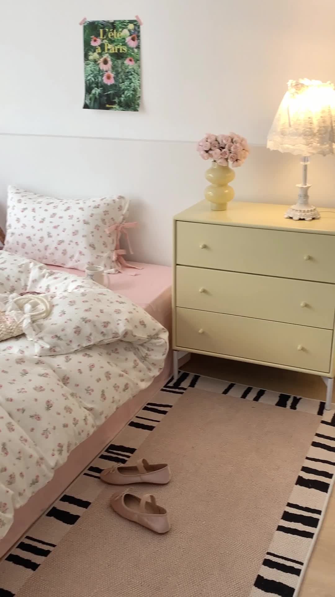 91家纺网 家纺一手货源 找家纺 昔可家纺 2023新款双层纱枕头绑带版四件套 粉粉馥芮