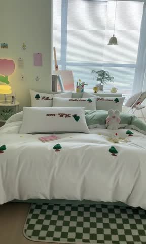 91家纺网 家纺一手货源 找家纺 眠帛家居 2023新款A类水洗棉毛巾绣四件套 圣诞树奶油绿