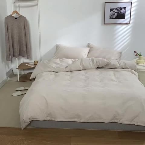 91家纺网 家纺一手货源 找家纺 云上 2023新款全棉色织水洗棉四件套无印专柜同款极细条纹 米色极细条纹