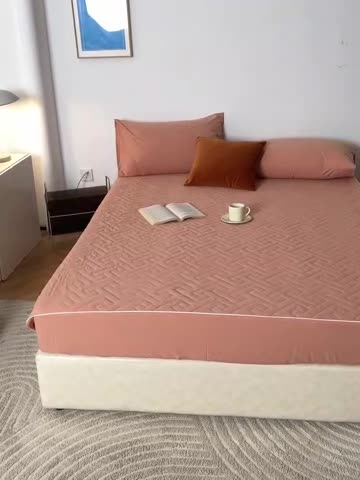 91家纺网 家纺一手货源 找家纺 万盛家纺 2023新款全棉40支水洗棉防水夹棉床笠 软桃